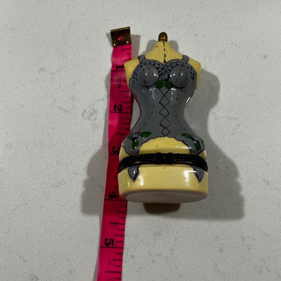 Limoges Style Vintage Porcelain Hinged Trinket Box Bow Closure Purple Silhouette - Picture 13 of 13